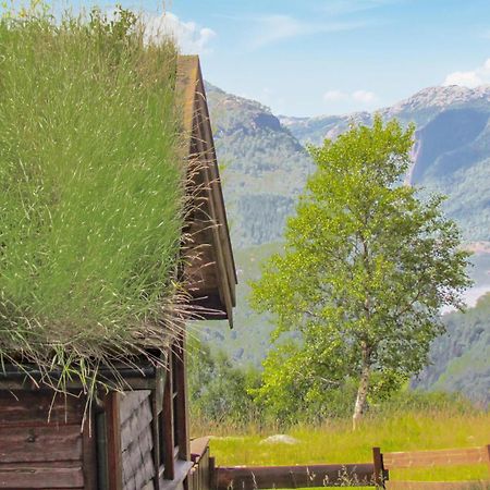 3 Bedroom Beautiful Home In Vikesa Hovland  エクステリア 写真